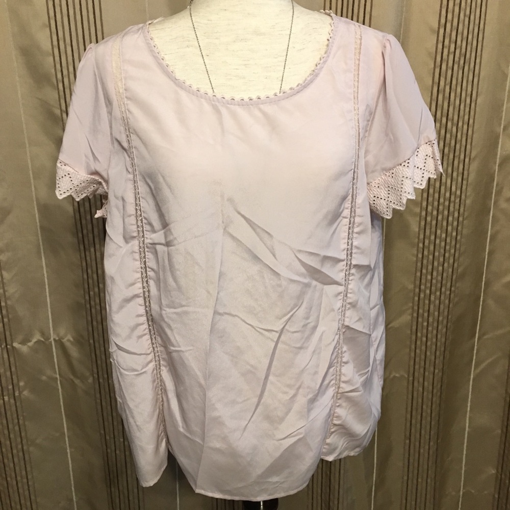 LC women’s top